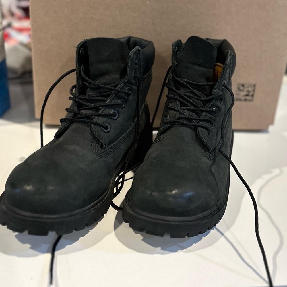 Timberland Kids Black Boots size 2